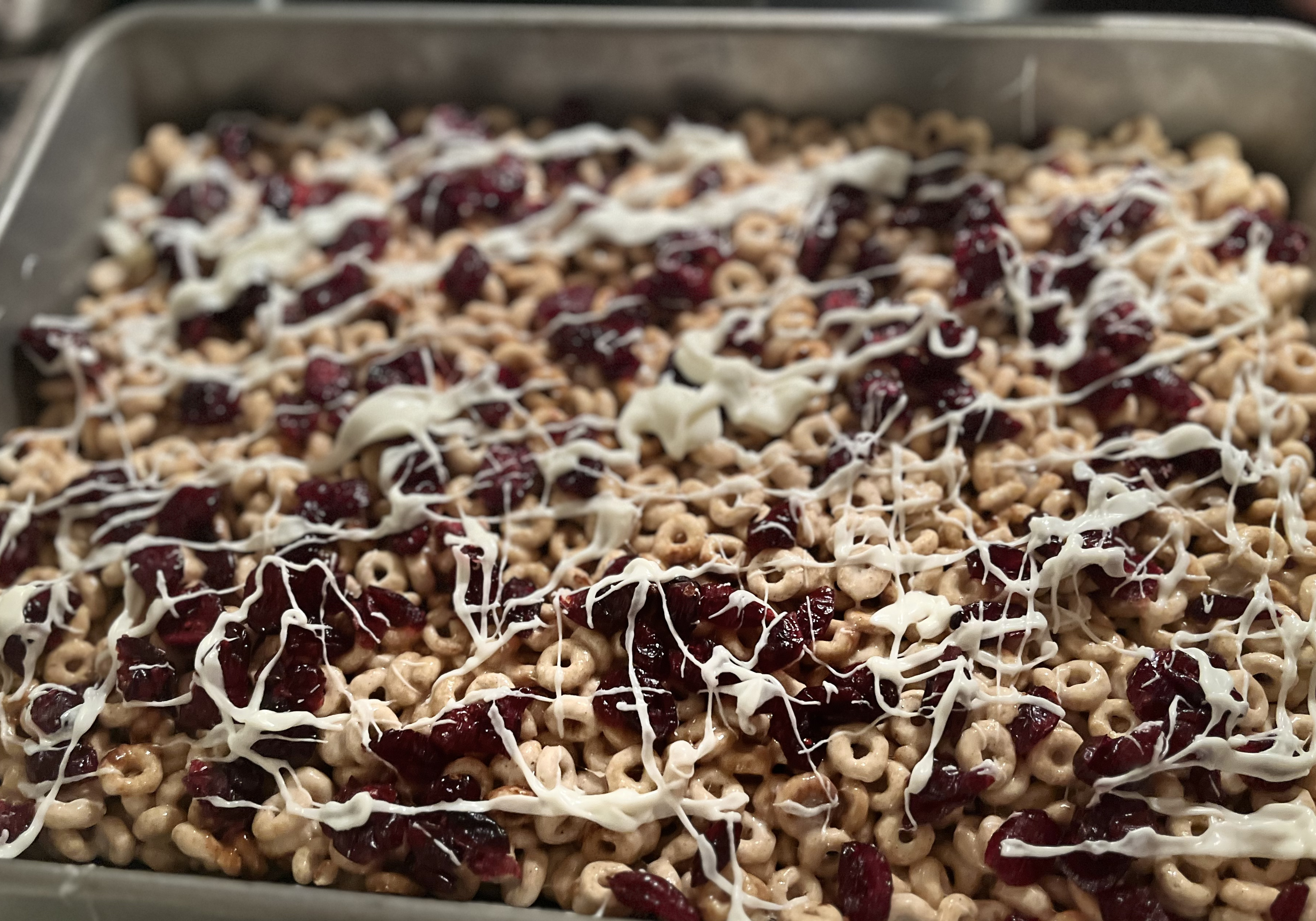 Gluten-Free Apple-Cinnamon Cereal Treats with Dried Cranberries and White Chocolate Drizzle